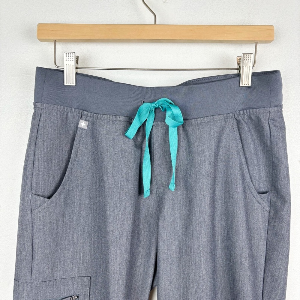 NWOT Figs Zamora 2.0 Gray Graphite Jogger Scrub Pants Sz S/P - Picture 5 of 9